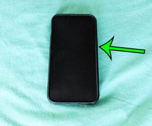 how to hard reset an iPhone 13