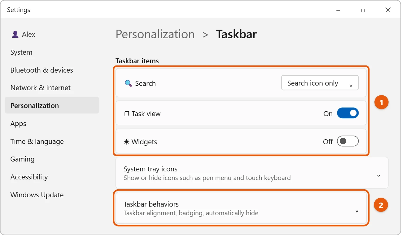 How to Customize the Taskbar in Windows 11 2 Windows 11 Taskbar settings with Taskbar items and Taskbar behaviors highlighted